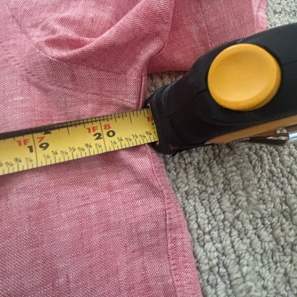 NWT Sz Medium UNTUCKit Red Linen Cameron Style Short Sleeve Shirt - Picture 6 of 7